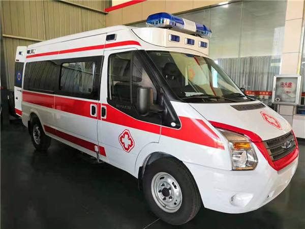 西双版纳福特V362救护车